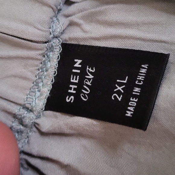 5/$20 Sale! Shein Shorts (2xl) in Sage - Picture 2 of 3